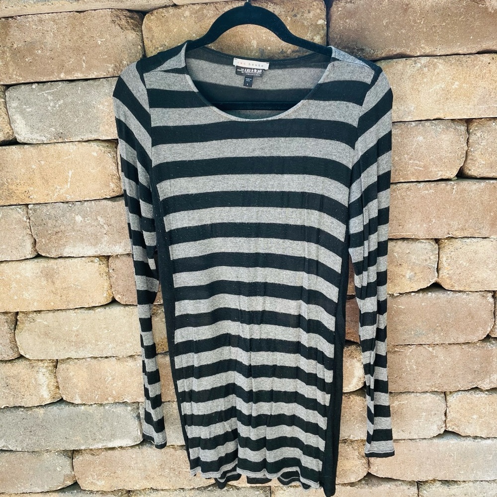 Black and gray maternity sweater